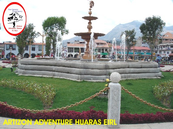 Pileta de la Plaza de Armas Huaraz